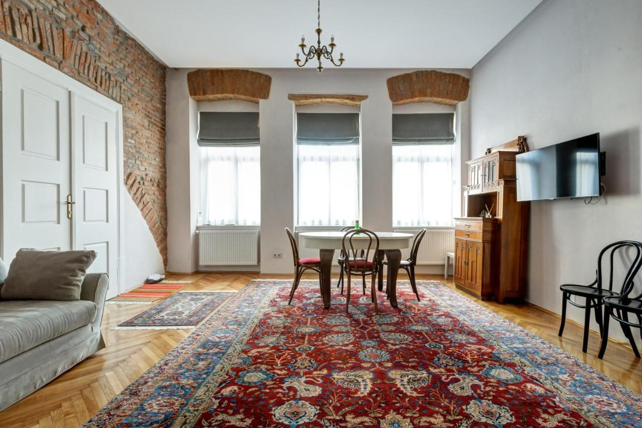 Apor Apartments Kaloşvar Dış mekan fotoğraf